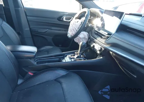 2023 Jeep Compass Trailhawk 4X4 из США, поврежденный, VIN 3C4NJDDN5PT560190